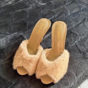 Steve Madden Cream Fuzzy Mules